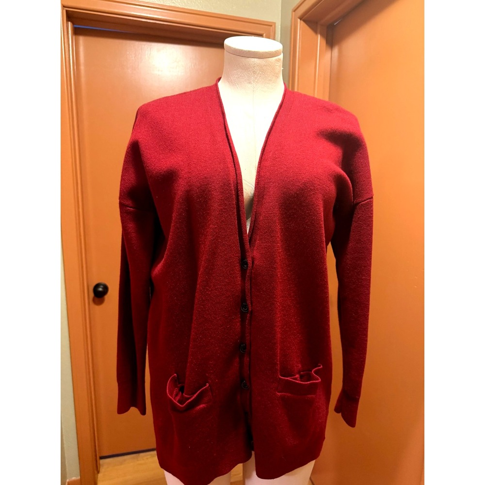 J Crew Maroon Extra Soft V Neck Button Front Cardigan Size Medium. Merino wool.
